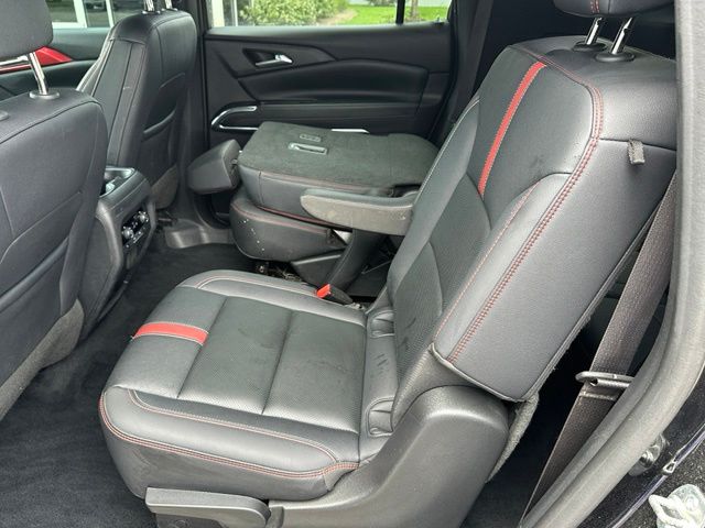 2024 Chevrolet Traverse RS — photo 34 of 38