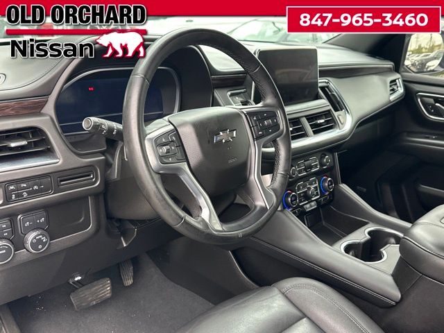 2023 Chevrolet Suburban Z71 — photo 15 of 22