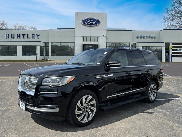 2022 Lincoln Navigator