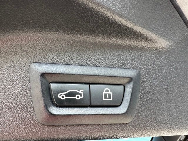 2023 BMW X5 xDrive40i — photo 13 of 28