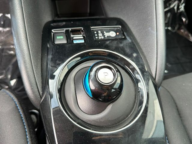 2025 Nissan Leaf SV Plus — photo 22 of 28