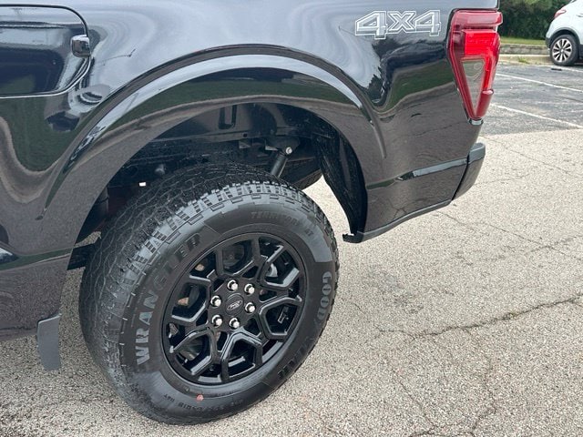 2024 Ford F-150 XLT — photo 8 of 28
