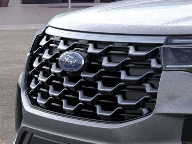 2026 Ford Explorer Platinum — photo 18 of 54