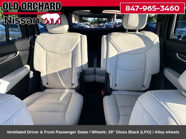 2021 Cadillac XT6 Sport — photo 12 of 23
