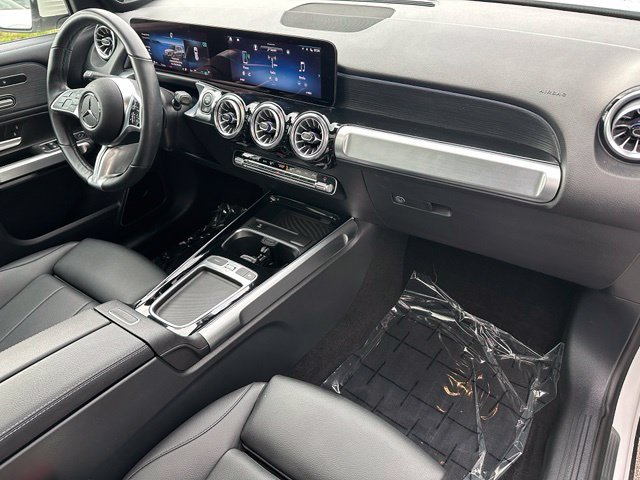 2024 Mercedes-Benz GLB GLB 250 — photo 10 of 31