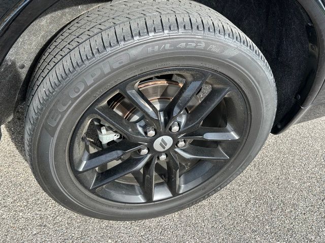 2023 Dodge Durango GT — photo 8 of 27