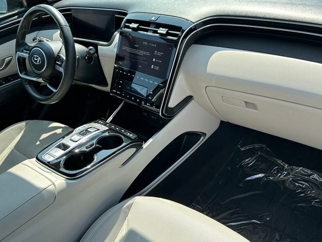 2024 Hyundai Tucson Hybrid Limited — photo 10 of 40