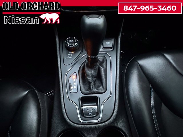 2019 Jeep Cherokee Latitude Plus — photo 15 of 20