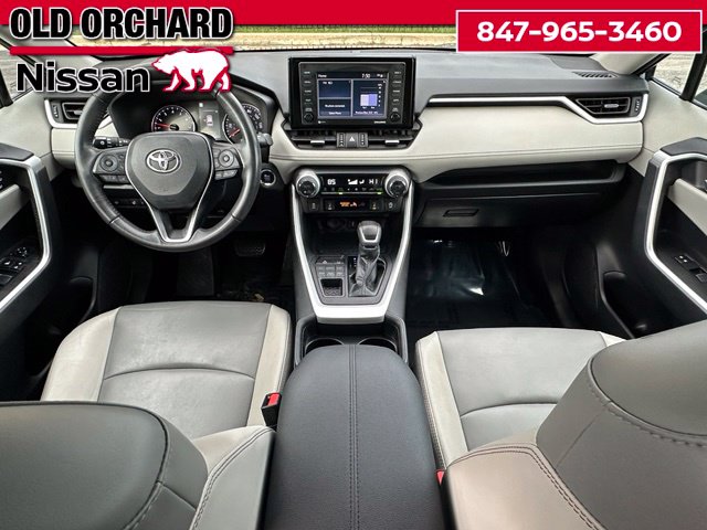 2021 Toyota RAV4 XLE Premium — photo 14 of 22