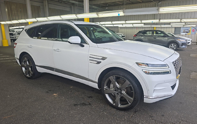 2023 Genesis GV80 3.5T — photo 2 of 10