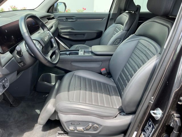 2024 Kia EV9 Land — photo 24 of 45