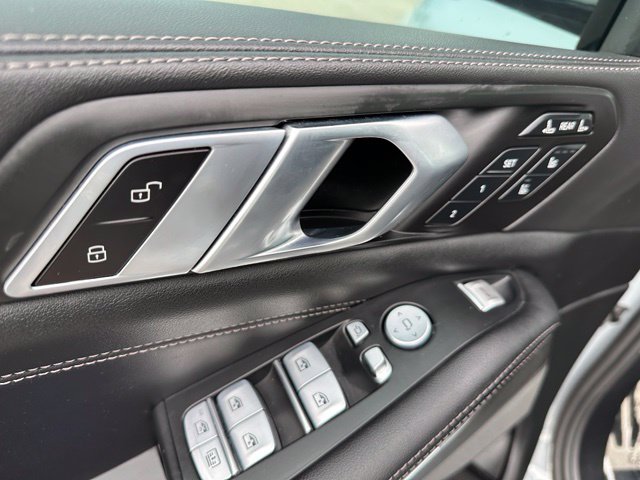 2024 BMW X7 xDrive40i — photo 25 of 35