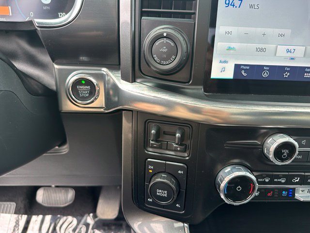 2023 Ford F-150 Lariat — photo 22 of 29