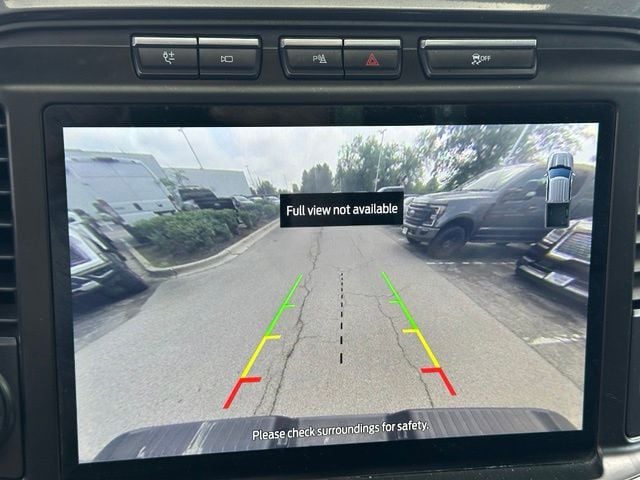 2023 Ford F-150 Lariat — photo 23 of 25