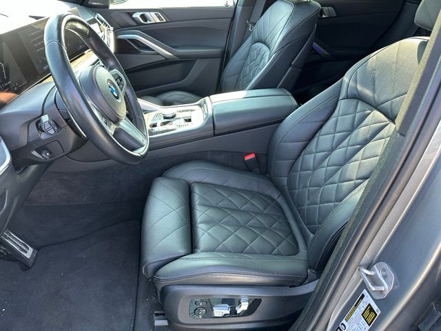 2025 BMW X6 xDrive40i — photo 19 of 29