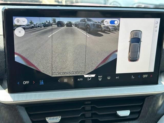 2025 Ford Explorer Platinum — photo 33 of 38