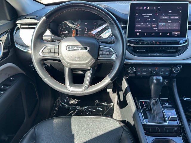 2022 Jeep Compass Limited — photo 13 of 25