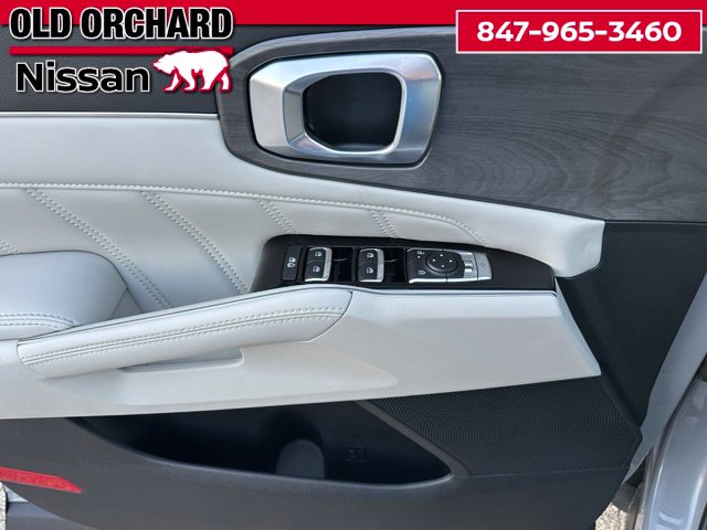 2025 Kia Sorento X-Line SX — photo 9 of 22