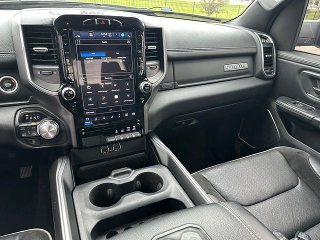 2023 Ram 1500 Laramie — photo 11 of 24