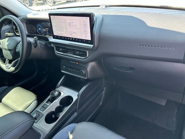 2025 Ford Bronco Sport Outer Banks — photo 9 of 28