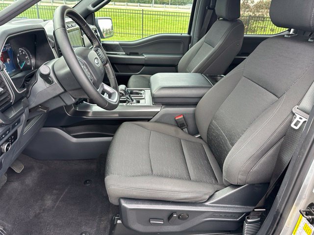 2023 Ford F-150 XLT — photo 17 of 28