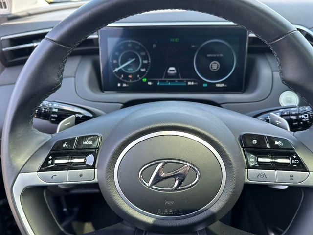 2024 Hyundai Tucson Hybrid Limited — photo 31 of 35