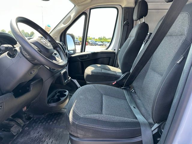 2024 Ram Promaster 2500 High Roof — photo 11 of 21