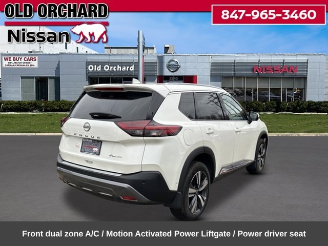 2023 Nissan Rogue SL — photo 7 of 23