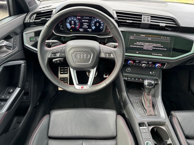 2025 Audi Q3 Premium Plus — photo 16 of 30