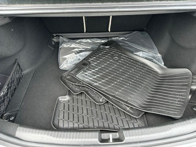2024 Mercedes-Benz C-Class C 300 — photo 9 of 29