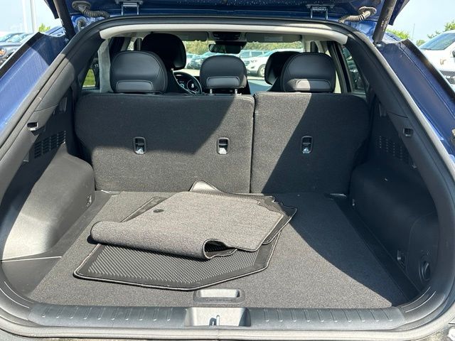 2024 Kia EV6 Wind — photo 9 of 31