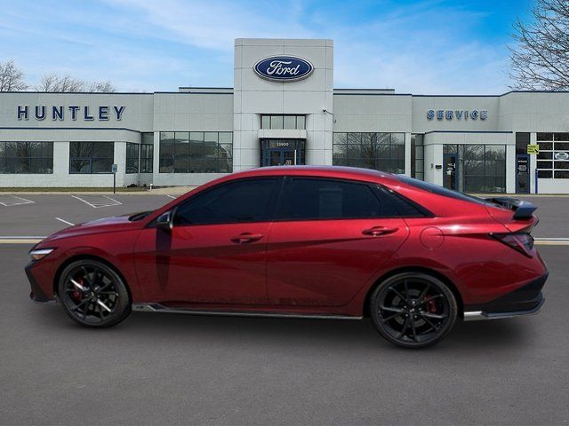 2024 Hyundai Elantra N Base — photo 7 of 29