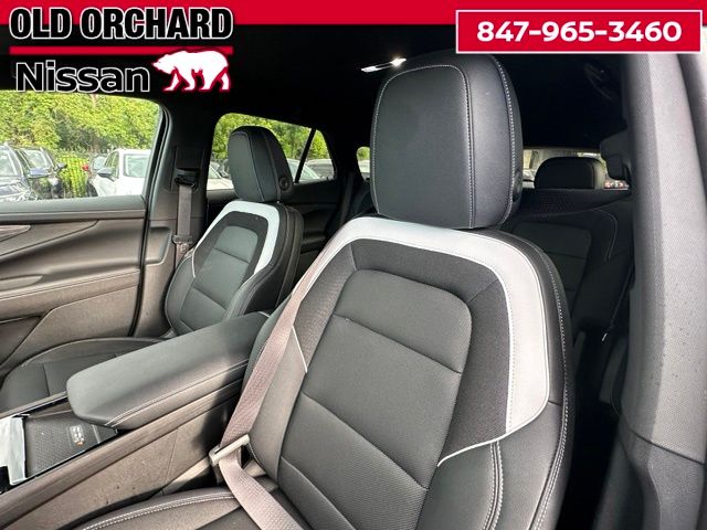 2024 Chevrolet Blazer EV LT — photo 12 of 23