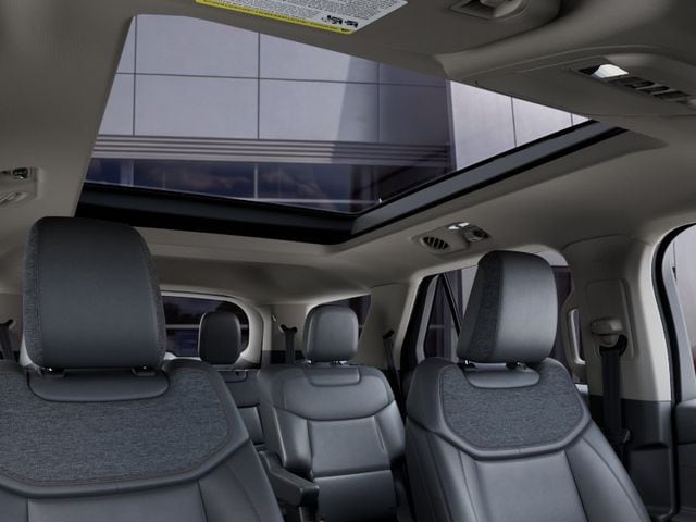 2027 Ford Explorer Active — photo 23 of 54