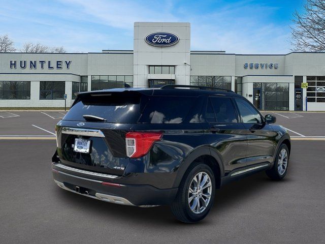 2023 Ford Explorer XLT — photo 5 of 29