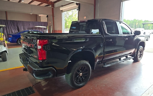 2024 Chevrolet Silverado 1500 LT Trail Boss — photo 4 of 11
