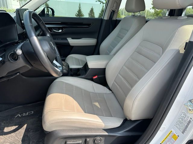 2023 Honda CR-V EX-L — photo 18 of 30