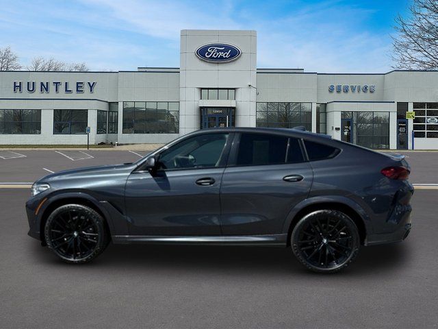 2022 BMW X6 xDrive40i — photo 7 of 29