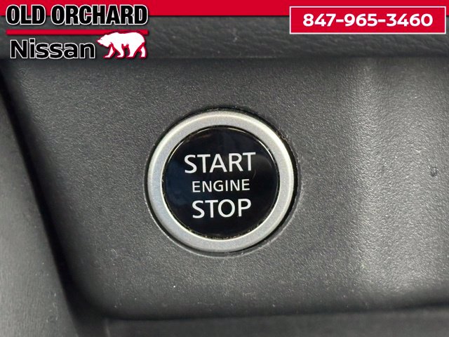 2023 Nissan Rogue SL — photo 21 of 23