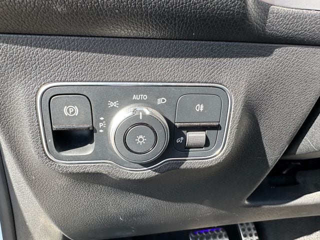 2023 Mercedes-Benz GLB GLB 35 AMG® — photo 21 of 21
