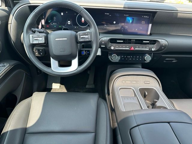 2026 Hyundai Palisade Hybrid Calligraphy — photo 18 of 44