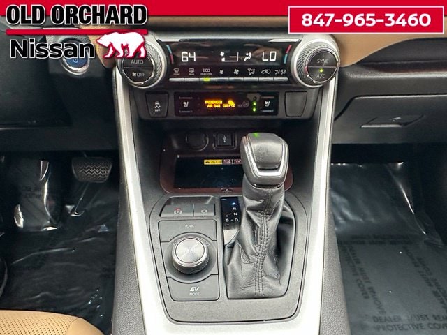 2022 Toyota RAV4 Hybrid Limited — photo 19 of 23
