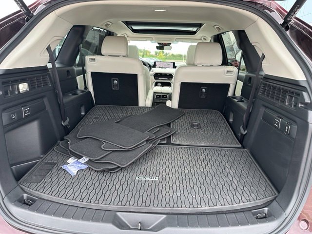 2024 Mazda CX-90 Phev Premium Plus — photo 13 of 36