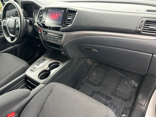 2021 Honda Ridgeline Sport — photo 9 of 27