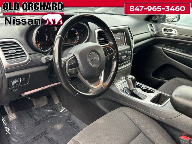 2020 Jeep Grand Cherokee Laredo E — photo 16 of 22