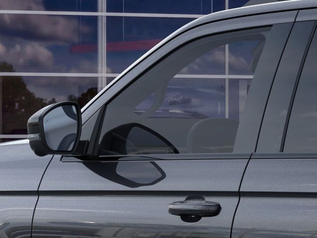 2025 Ford Expedition Platinum — photo 21 of 54