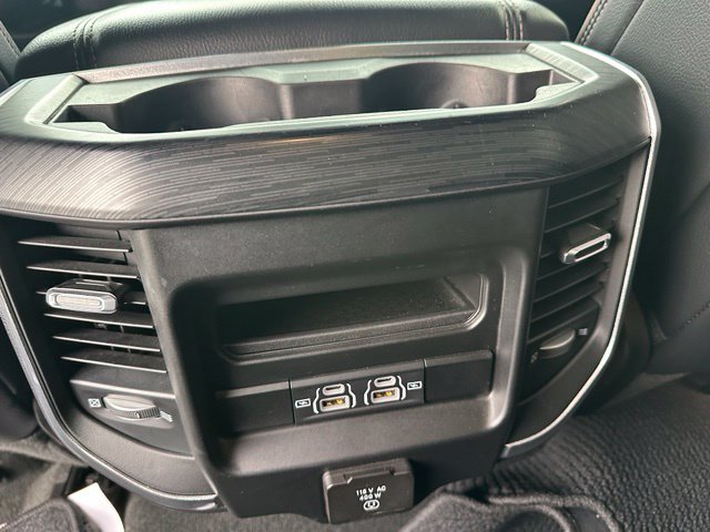 2023 Ram 1500 Laramie — photo 15 of 27