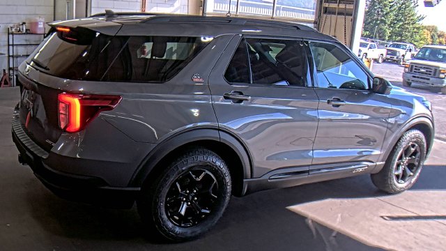 2023 Ford Explorer Timberline — photo 3 of 9