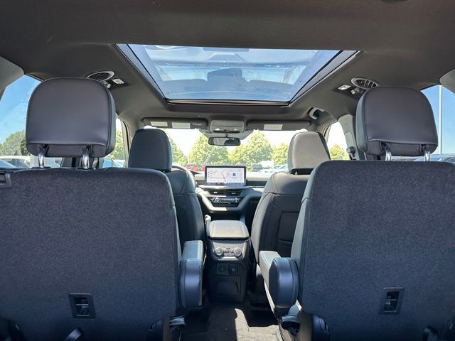 2026 Ford Explorer Tremor — photo 14 of 38