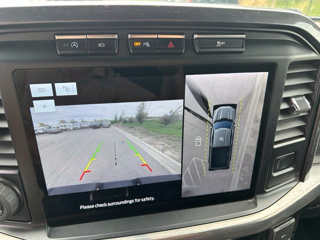 2023 Ford F-150 Lariat — photo 25 of 27